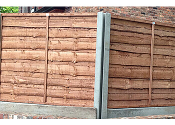1st Fencing & Decking Company