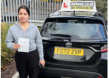 4 Wheelz Driving School