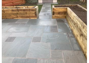 AKI Landscaping & Garden Rooms