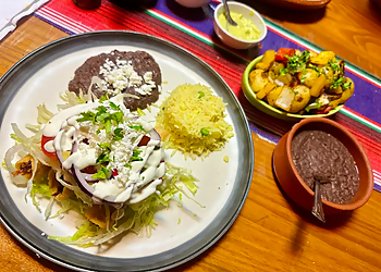 A La Mexicana Authentic Mexican Food