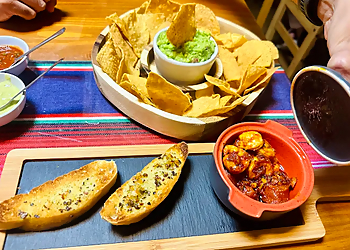 A La Mexicana Authentic Mexican Food