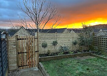 Huddersfield fencing contractors ANO Landscaping image 1