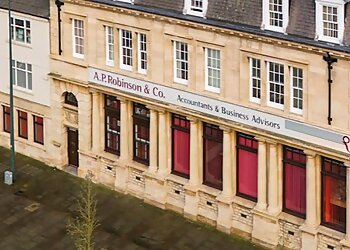 A P Robinson & Co