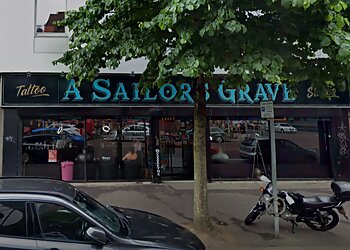 A Sailor's Grave