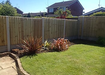 Acorn Fencing Gates & Landscaping