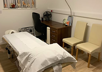 Acupuncture-Helen Hyde