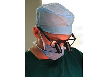 Adam Sierakowski, MBBS, BSc(Hons), MRCS(Eng), FRCS(Plast)