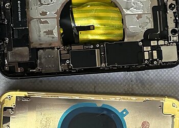 Adrian iPhone Repairs