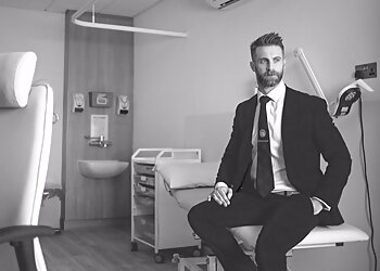 Alan James Highcock, MBChB (Hons), MRCSEd, FRCS (Orth) - SPIRE MURRAYFIELD HOSPITAL