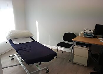 Alexander Jones, M.Ost - PARKER & JONES MANUAL THERAPY CLINIC