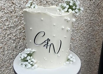All That Glitters Cakes