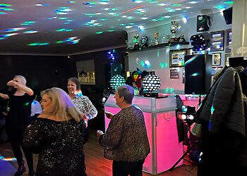 Alpha Mobile Disco's