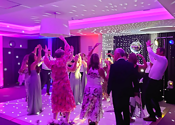 Andrew Broughton Wedding DJ