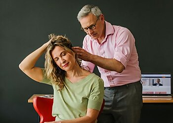 Anthony MacQuillan, MBBS, MD, FRCS(Plast)