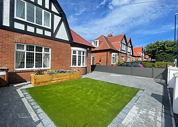 North Tyneside landscape gardeners Arcadia Paving and Landscaping Limited image 1