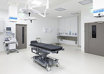 Awf Quaba, MB, ChB, FRCS - WATERFRONT PRIVATE HOSPITAL