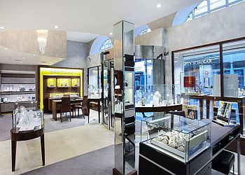 Banks Lyon Jewellers