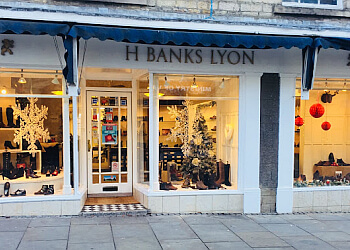 Banks Lyon Shoes