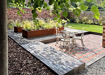 Manchester landscape gardeners Bark Brick & Block LTD image 1