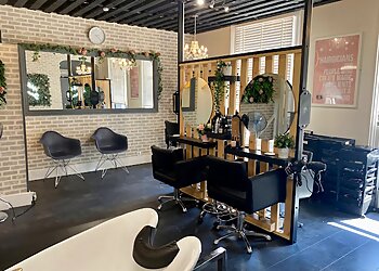 Bennetts Hair, Beauty and Tanning