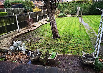 Derby lawn care Ben's Gardening Services  image 1