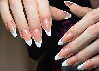 Best Nails Spa Airdrie