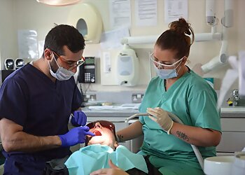 3 Best Dentists In Coventry, UK - Expert Recommendations