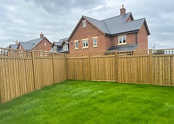 Leicester fencing contractors Blaby Fencing & Sheds Ltd. image 1