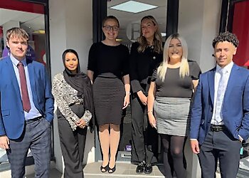 Blundells Banner Cross