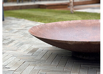 Bradley and James Garden Design & Landscaping Ltd