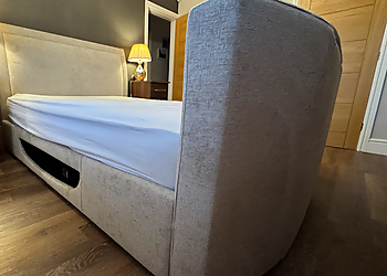 Bromleycross Upholstery Services