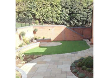 3 Best Landscape Gardeners in Birmingham, UK - Expert ...