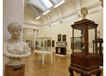 3 Best Art Galleries In Bury, Uk - Expert Recommendations