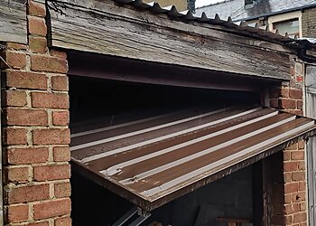 Bury and Rochdale Garage Door Repairs