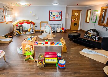 Busy Bees Castle View