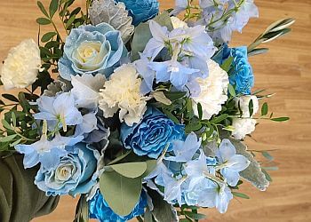 Button Rose Floral Design