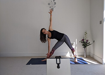 3 Best Yoga Classes in Brentwood, UK - ThreeBestRated