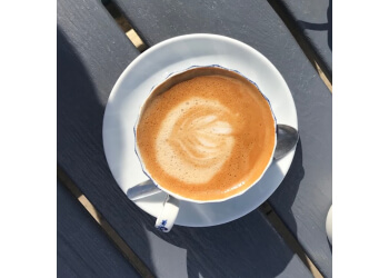 Cafe Eighty2