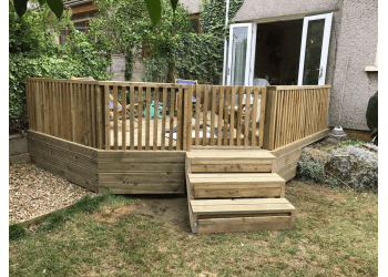 Capital Fencing & Decking