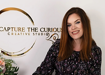 Capture the Curious Capture the Curious