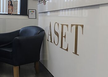 Charlotte Defty, MBChB, MRCS, FRCS (Plast) - ASET HOSPITAL