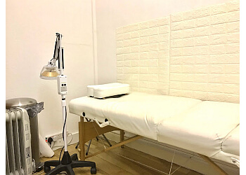 Chinese Acupuncture & Herbs