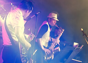 Chris Noon Entertainments