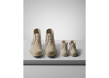 nearest clark shoe store