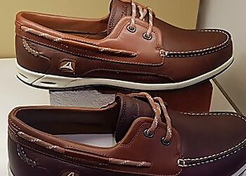 Clarks Chester