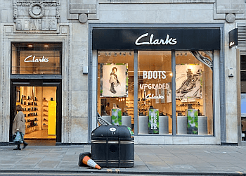 Clarks London 