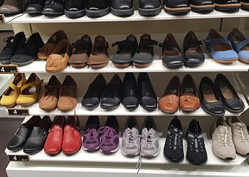 royal quays clarks outlet