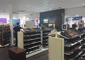 clarks outlet 10 sign up