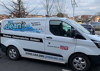 Worcester window cleaners Clean It Worcester image 1