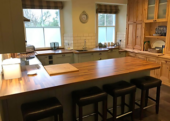 Cnicht Cleaning Services